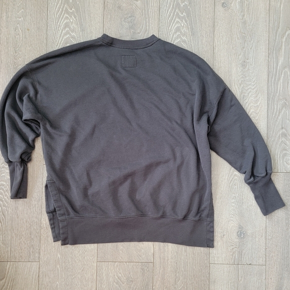 Abercrombie & Fitch Sweatshirt - Picture 2 of 5